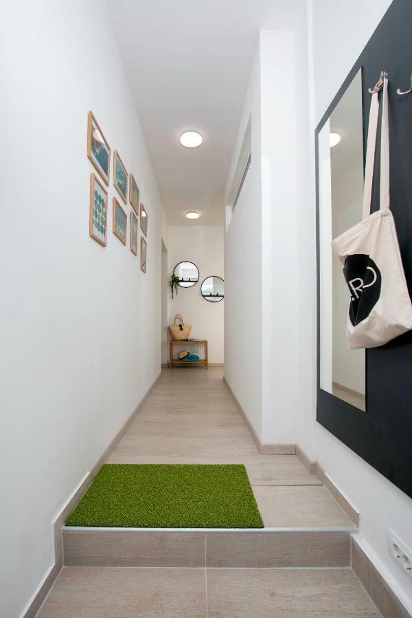 Sunsplash Apartments Пула Екстериор снимка
